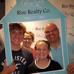 Meet your Posher, Wendy